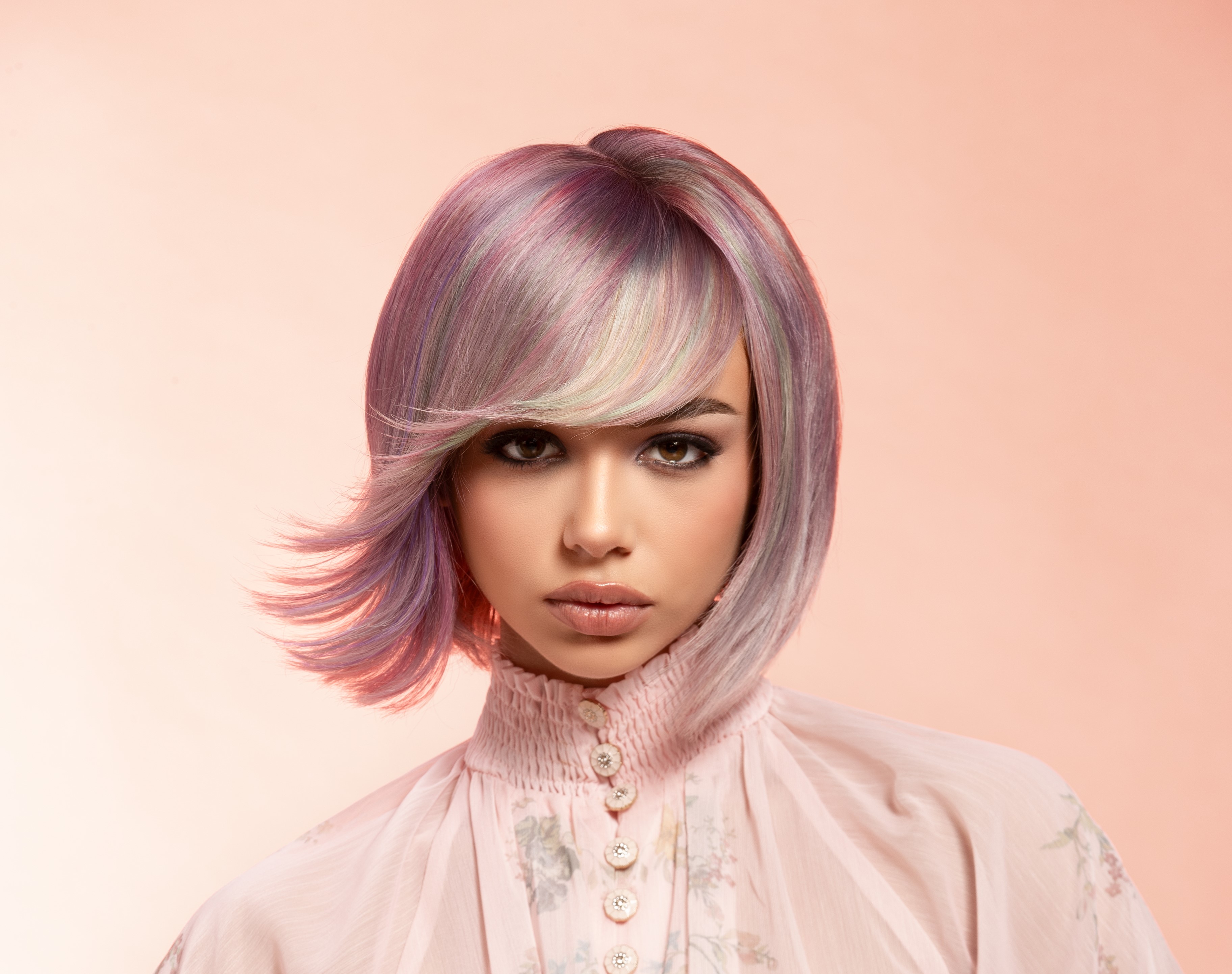 BUDÚCNOSŤ JE TU BUDÚCNOSŤ JE TU